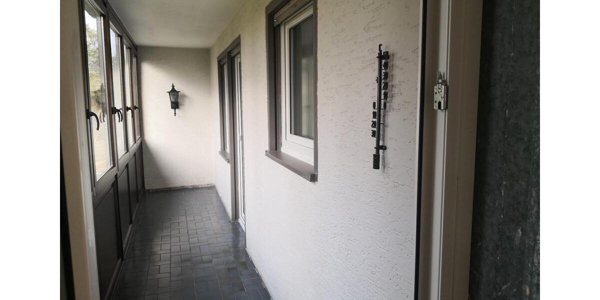 Helle 3,5-Zimmer Wohnung mit Garage und Garten in Lüttringhausen 3.5 zimmer