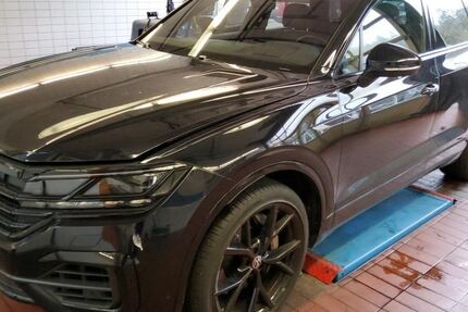 VW Touareg 74.083 km 51.496 &euro; Hagen 58091