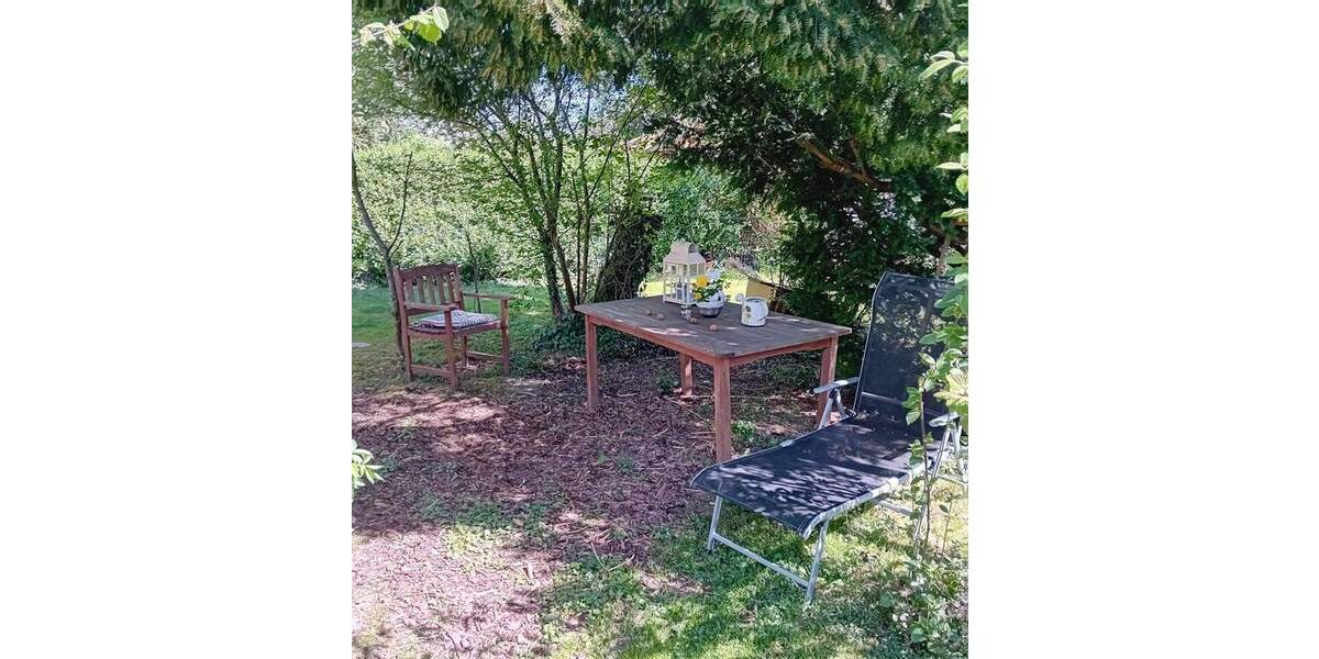 Attraktive Doppelhaushälfte mit großem Garten, Doppelgarage und 5 Zimmern! 5 zimmer