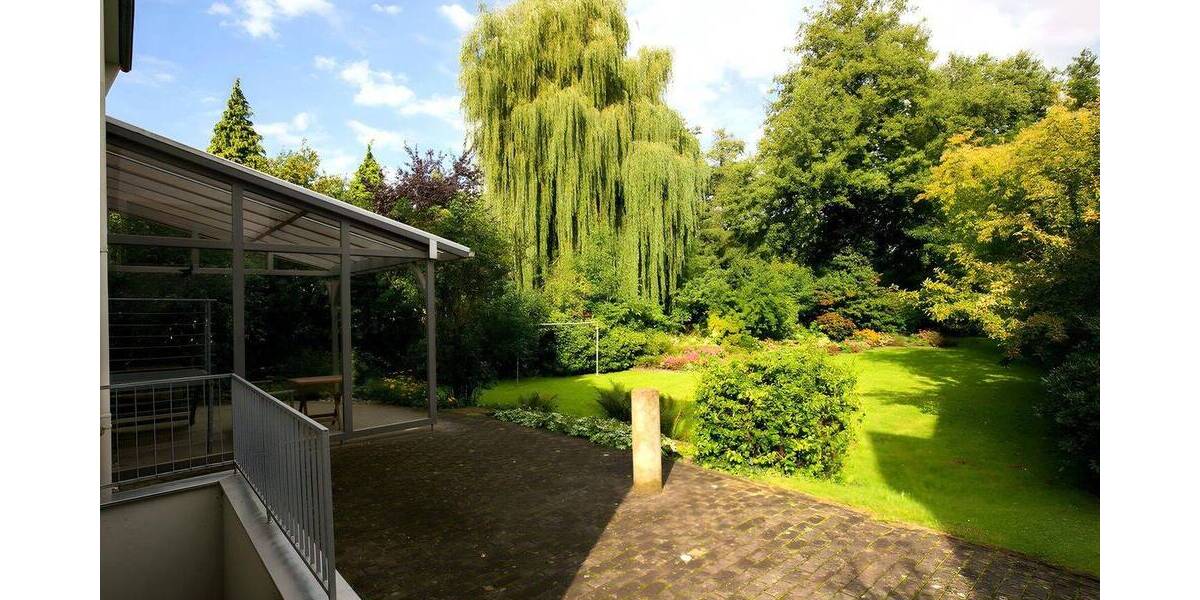 Etagenwohnung Bergisch Gladbach Alt-Refrath - 3 Zimmer, 87 m&sup2;, 1.250&euro; | Angebot:26805159