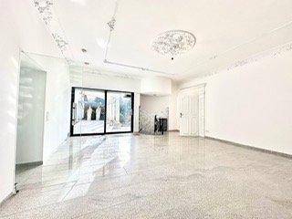 Erdgeschoßwohnung Wuppertal Gemarkung Barmen - 5 Zimmer, 280 m&sup2;, 3.300&euro; | Angebot:26150925