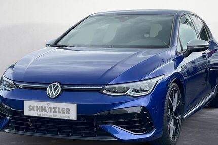 VW Golf 27.168 km 38.950 € Hilden 40721