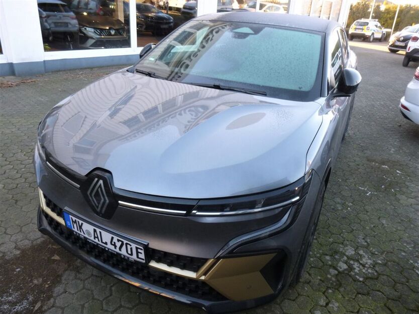 Renault Megane 2.500 km 33.900 € Halver 58553