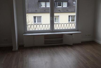 Moderne 2-3 Zimmer Wohnung Essen-Frohnhausen m. Videosprechanlage 2.5 zimmer