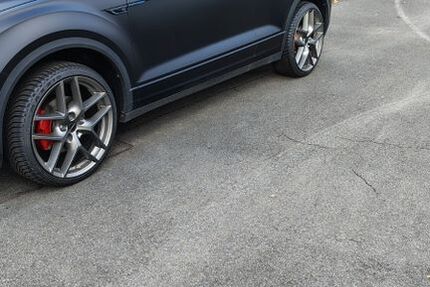 VW T-Roc 13.000 km 32.450 &euro; Düsseldorf 40589