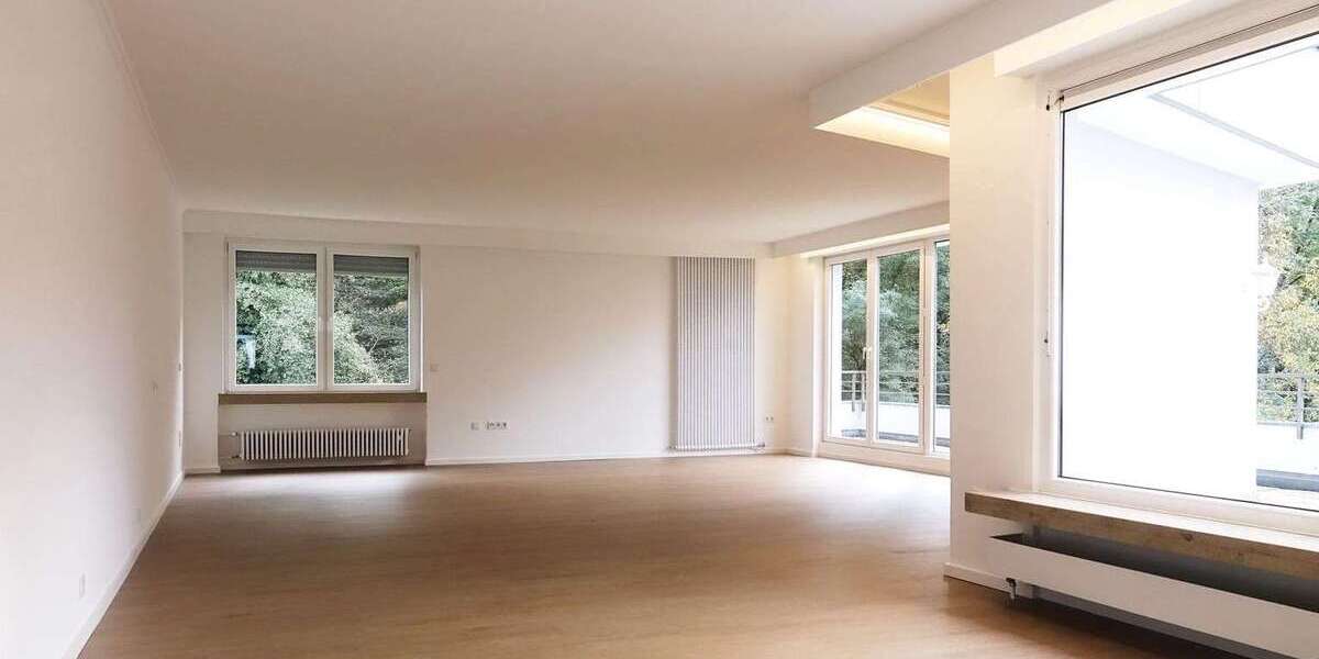 Wohnung zum Mieten in Bergisch Gladbach 2.200 € 250 m² 5 zimmer