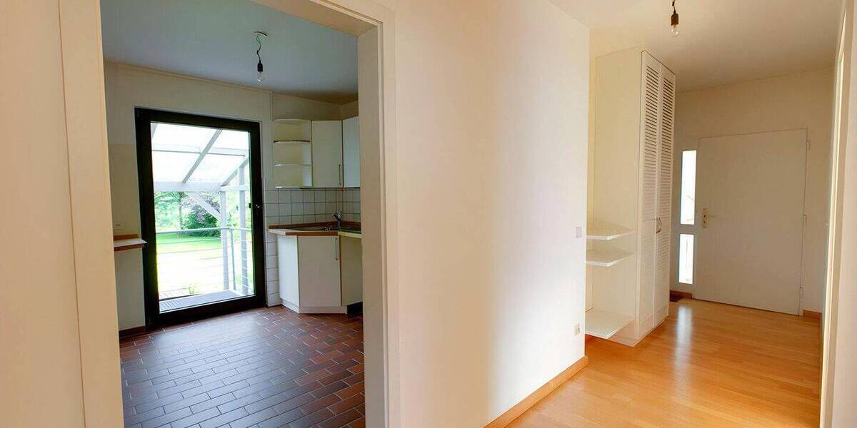 Etagenwohnung Bergisch Gladbach Alt-Refrath - 3 Zimmer, 87 m&sup2;, 1.250&euro; | Angebot:26805159