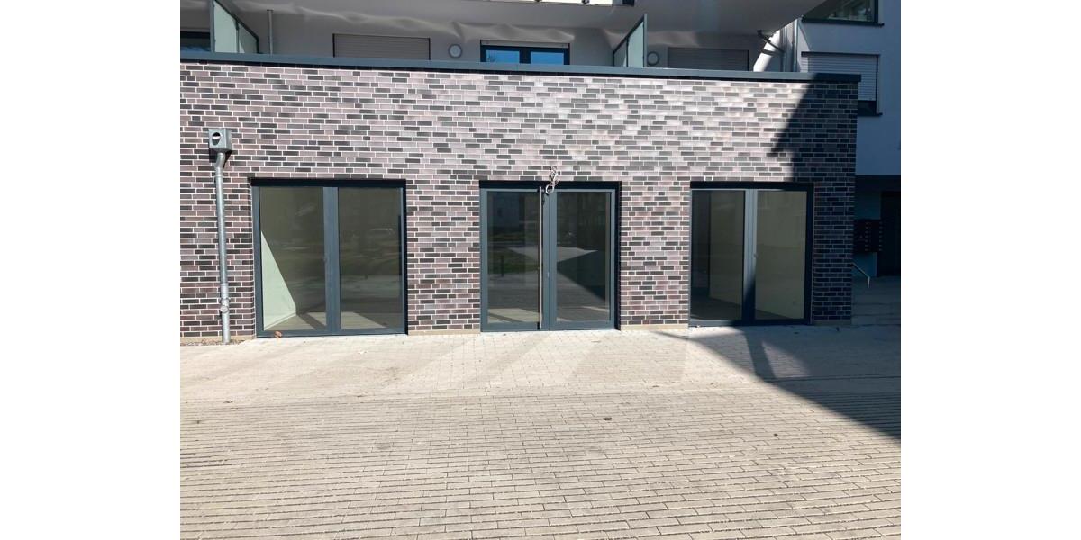 Attraktive Gewerbeeinheit in ruhiger und zentraler Lage zimmer