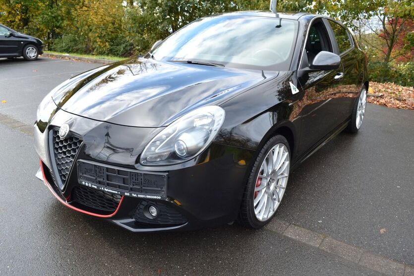 Alfa Romeo Giulietta 117.000 km 12.999 € Wuppertal 42108