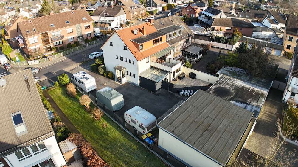 Einfamilienhaus Hilden Kalstert - 9 Zimmer, 285 m&sup2;, 889.999&euro; | Angebot:26237756