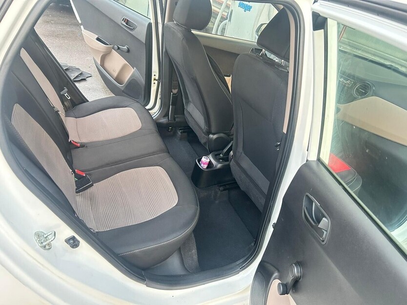 i10