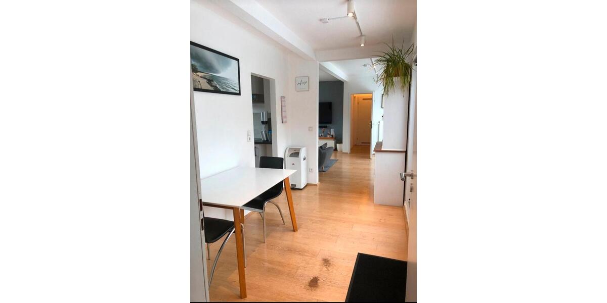 Dachgeschosswohnung mit Dachterrasse in ruhiger Lage 3 zimmer