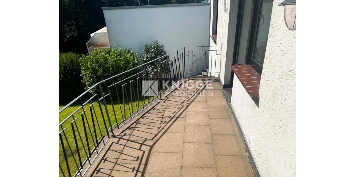 +++ 3503 - Bungalow mit viel Platz und Garage in ruhiger Lage von Herkenrath +++ 6 zimmer