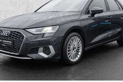 Audi A3 49.923 km 24.970 &euro; Düsseldorf 40474