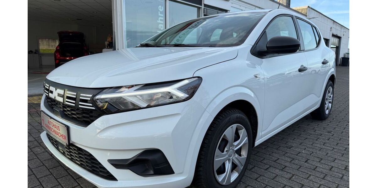Dacia Sandero 7.084 km 16.666 &euro; Radevormwald 42477