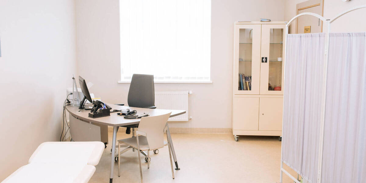 Attraktive Praxisfläche direkt in Düsseldorf zimmer