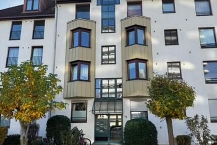 Helle 3-Zimmer Wohnung mit Balkon in Refrath von Privat zimmer