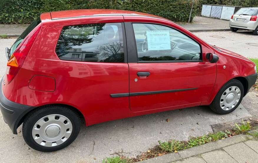 Fiat Punto 66.000 km 1.500 € DÜSSELDORF 40229
