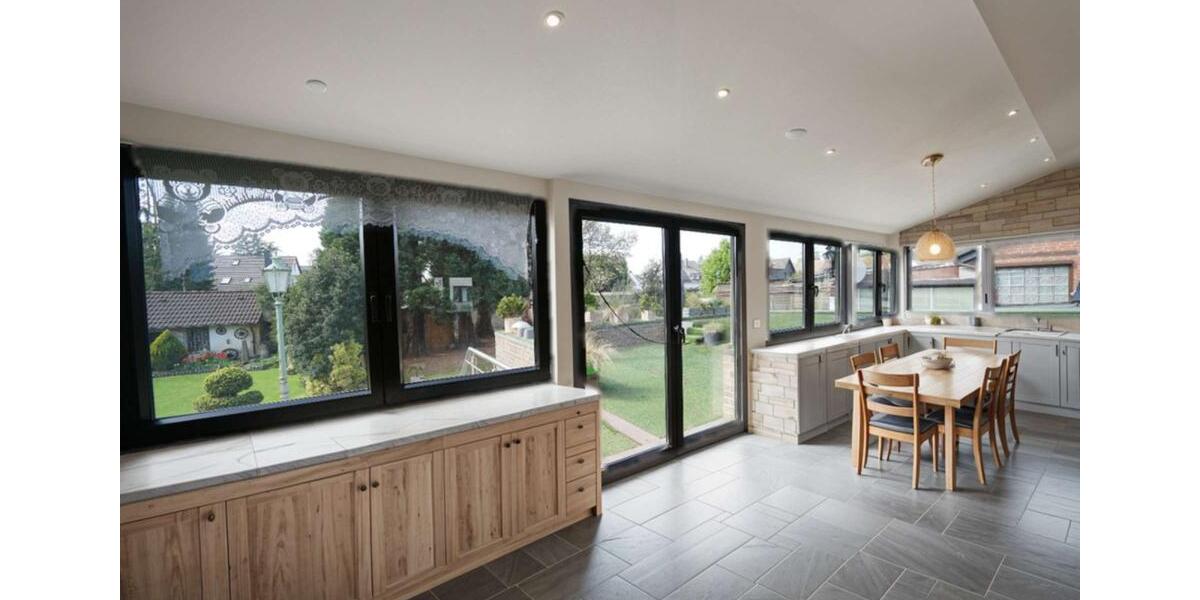 *TOP MIETPREIS: Geräumige Doppelhaushälfte mit großem Garten & Außenbereich in Düsseldorf-Wersten* 5 zimmer