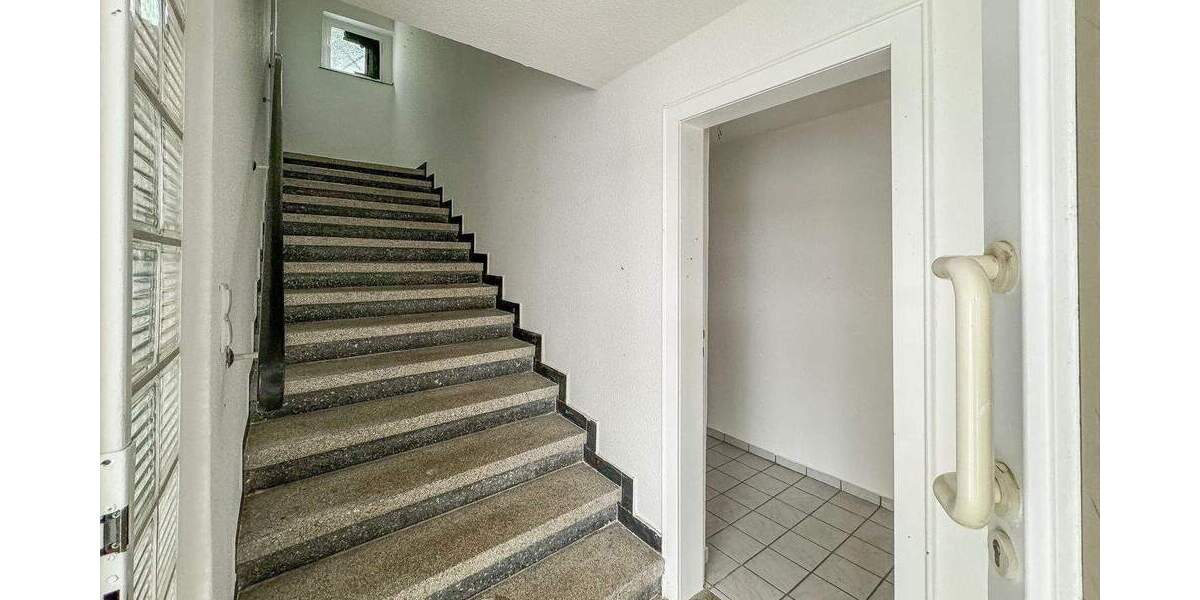 Terrassenwohnung Hagen Mittelstadt - 2 Zimmer, 82 m&sup2;, 574&euro; | Angebot:26796175