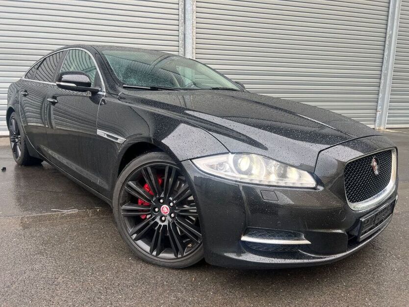 XJ