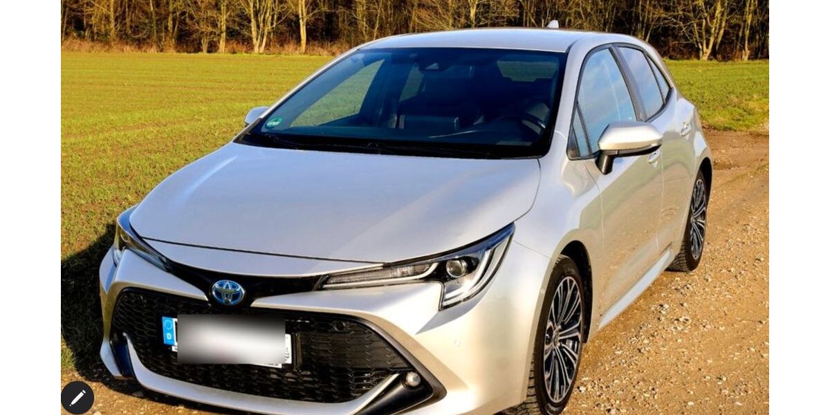 Toyota Corolla 64.200 km 21.111 &euro; Ratingen 40882