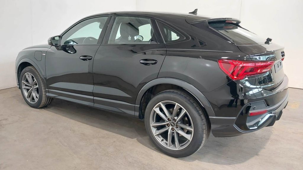 Audi Q3 65.600 km 34.990 &euro; Remscheid 42853