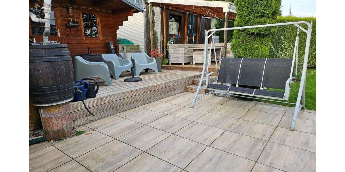 Modernisiertes 2-Familienhaus mit 3 Garagen und attr. Garten in guter und ruhiger Lage in Wetter 9 zimmer