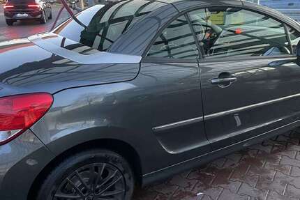 Peugeot 207 192.000 km 3.600 &euro; Leverkusen 51371