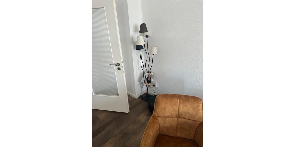 Erdgeschoßwohnung Düsseldorf Stadtbezirk 8 - 3 Zimmer, 100 m&sup2;, 1.800&euro; | Angebot:26131973