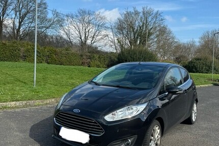 Ford Fiesta 58.000 km 9.499 € Köln 50667