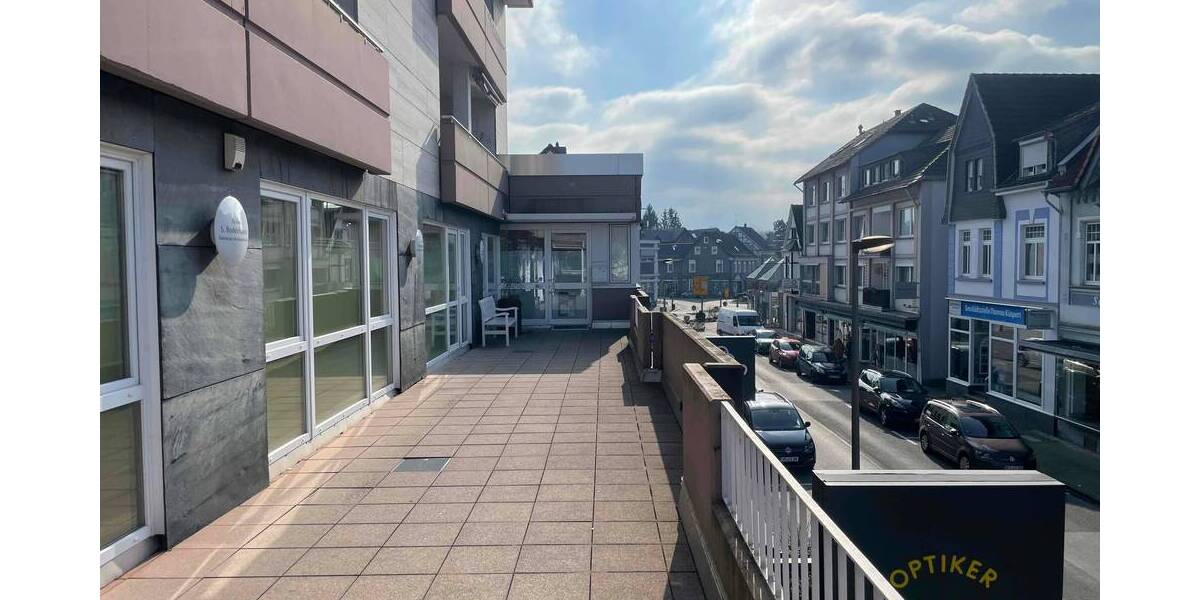 Moderne Praxis- oder Bürofläche: 414 m² in Top-Lage & TG-Stellplätzen 1 zimmer