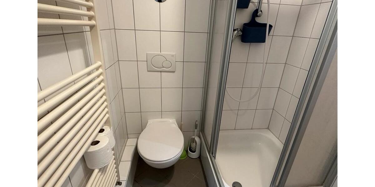 Etagenwohnung Düsseldorf Derendorf - 1 Zimmer, 38 m&sup2;, 695&euro; | Angebot:25782610