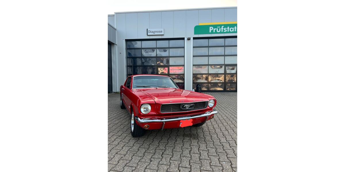 Ford Mustang 99.999 km 28.000 &euro; Hagen 58119