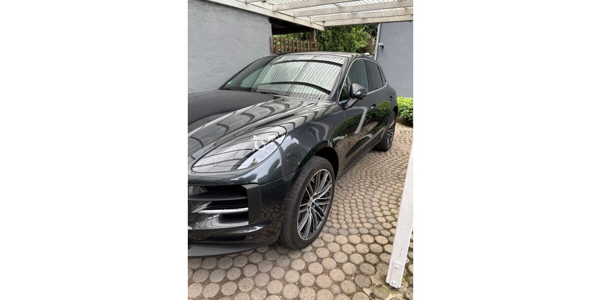 Porsche Macan 106.000 km 4.250 &euro; Solingen 42653