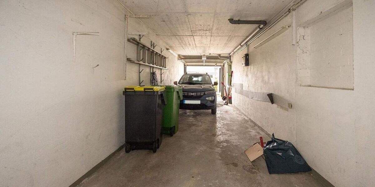 Winkelbungalow mit Einlieger, Doppelgarage, Photovoltaik und schönem Garten 6 zimmer