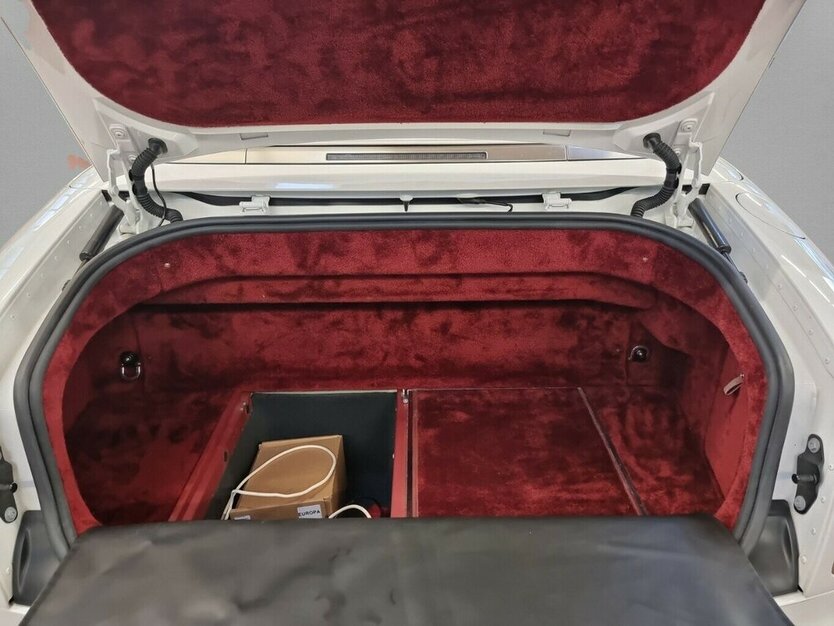 Rolls Royce Phantom Drophead Bespoke Spezial 21.800 km 195.000 € HAAN 42781