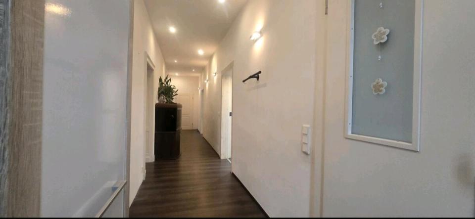 Etagenwohnung Radevormwald - 6 Zimmer, 134 m&sup2;, 225.000&euro; | Angebot:27413705