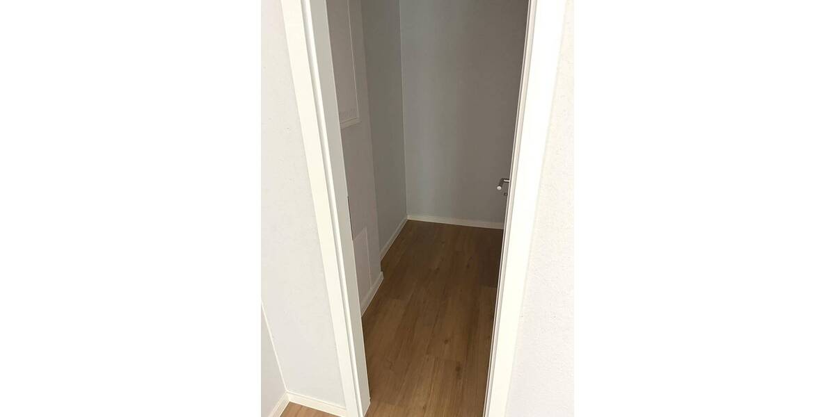 Etagenwohnung Kürten Eichhof - 3 Zimmer, 82 m&sup2;, 900&euro; | Angebot:26155323