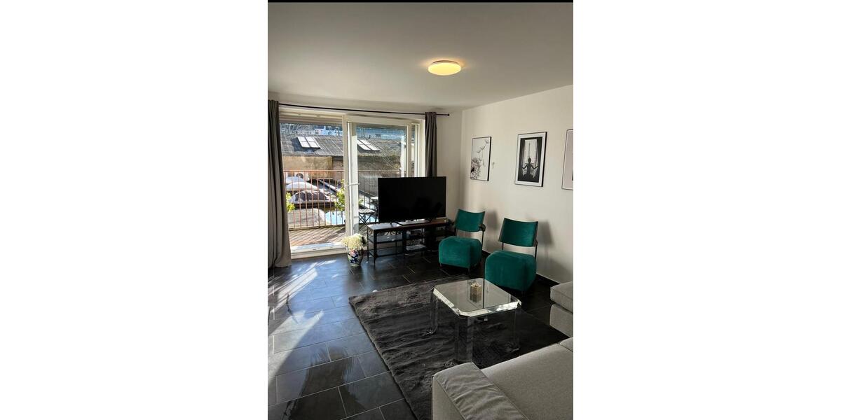 Etagenwohnung Düsseldorf Flingern Süd - 1 Zimmer, 37 m&sup2;, 800&euro; | Angebot:26120105