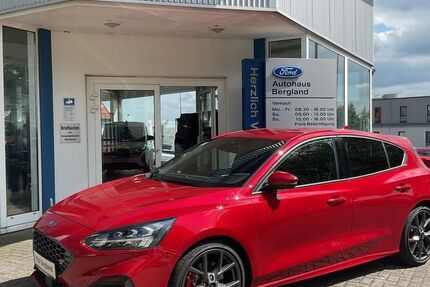 Ford Focus 42.659 km 27.490 &euro; Remscheid 42855