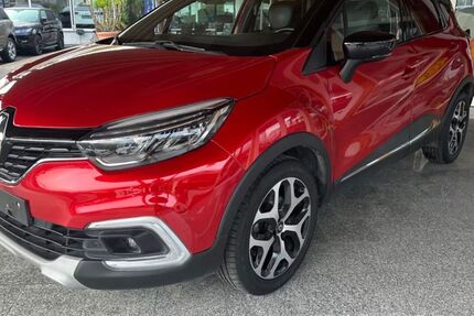 Renault Captur 175.000 km 8.800 € Düsseldorf 40599