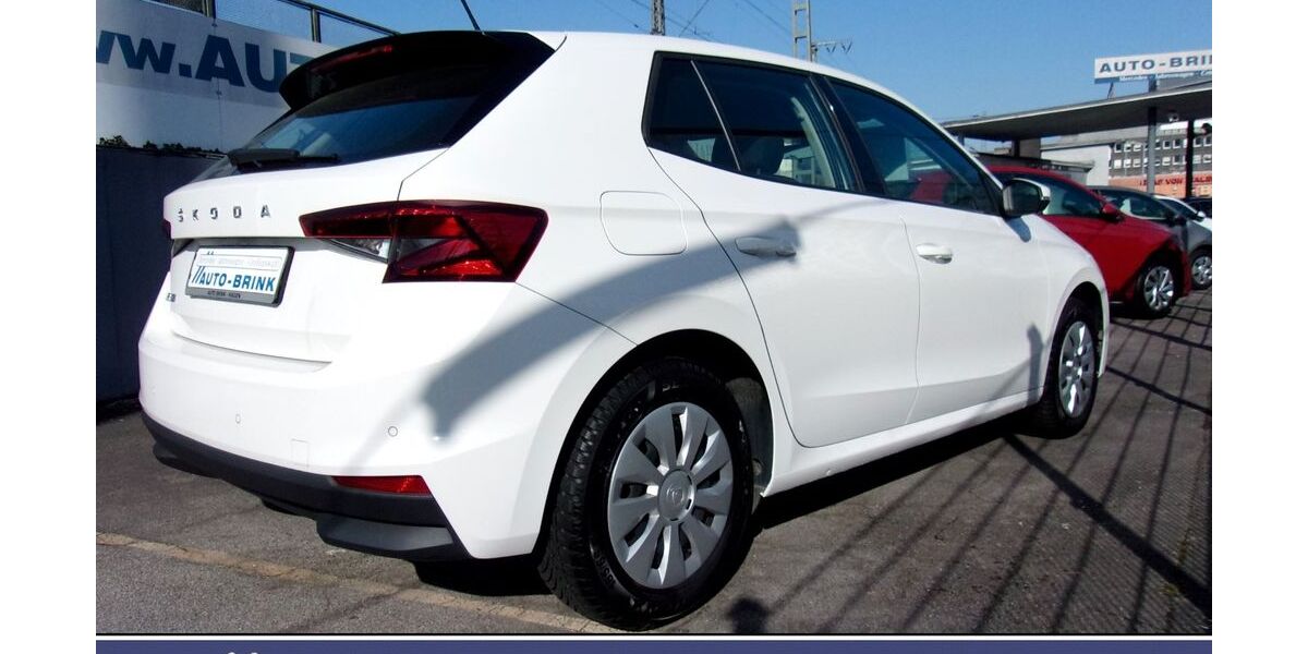 Skoda Fabia 25.750 km 13.745 &euro; Hagen 58089