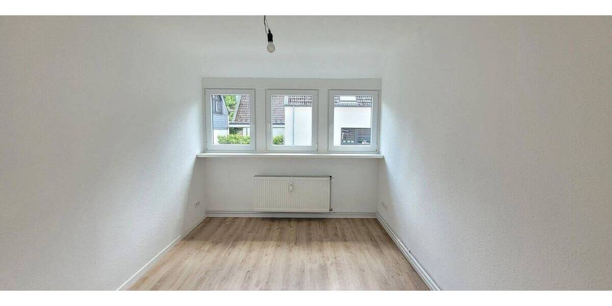 Etagenwohnung Wuppertal Beyenburg - 3 Zimmer, 78 m&sup2;, 780&euro; | Angebot:26875149