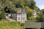 Bergisches Fachwerkhaus mit kleinen Schönheitsfehlern sucht neue Eigentümer - Einfamilienhaus Leverkusen Bergisch Neukirchen | Angebot:25319174