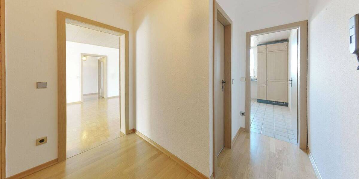 Etagenwohnung Ratingen West - 3 Zimmer, 88 m&sup2;, 199.000&euro; | Angebot:26881598