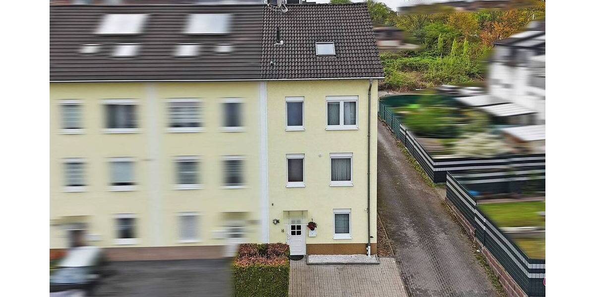 Reihenendhaus Hagen Haspe - 7 Zimmer, 143 m&sup2;, 320.000&euro; | Angebot:26309232