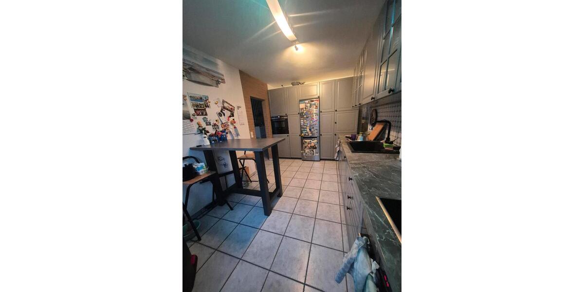 Reihenmittelhaus in Bergisch Gladbach 5 zimmer