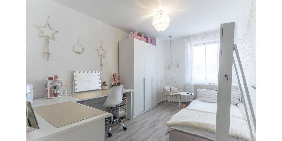 Etagenwohnung Hagen Mittelstadt - 4 Zimmer, 110 m&sup2;, 209.800&euro; | Angebot:25728987