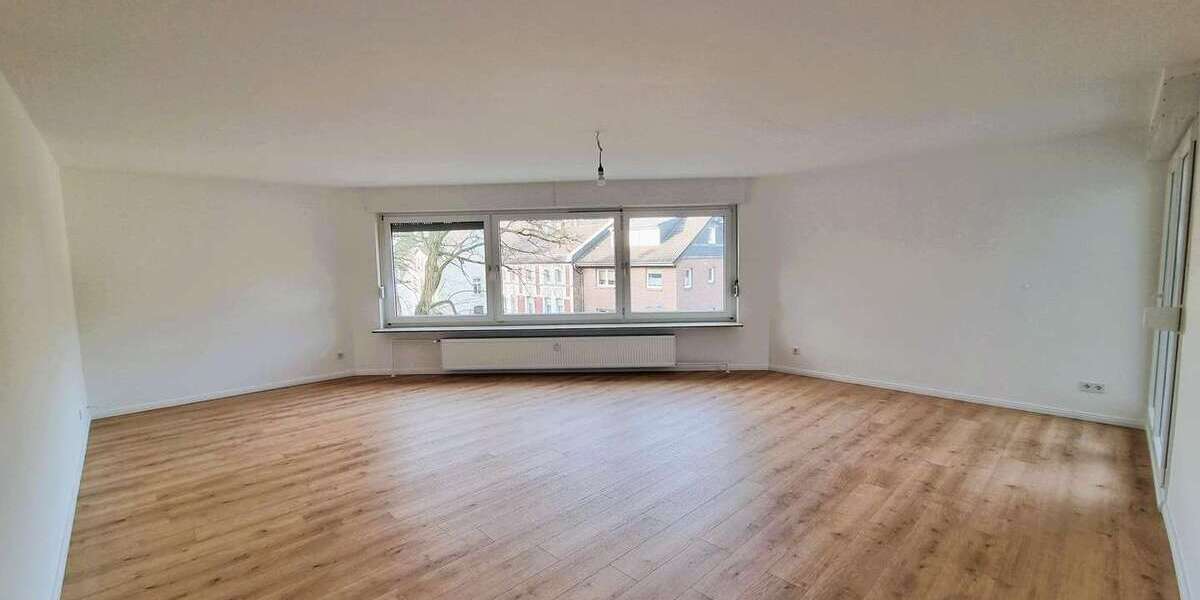 Wohnung zum Mieten in Bergisch Gladbach 1.250 € 100 m² 3 zimmer